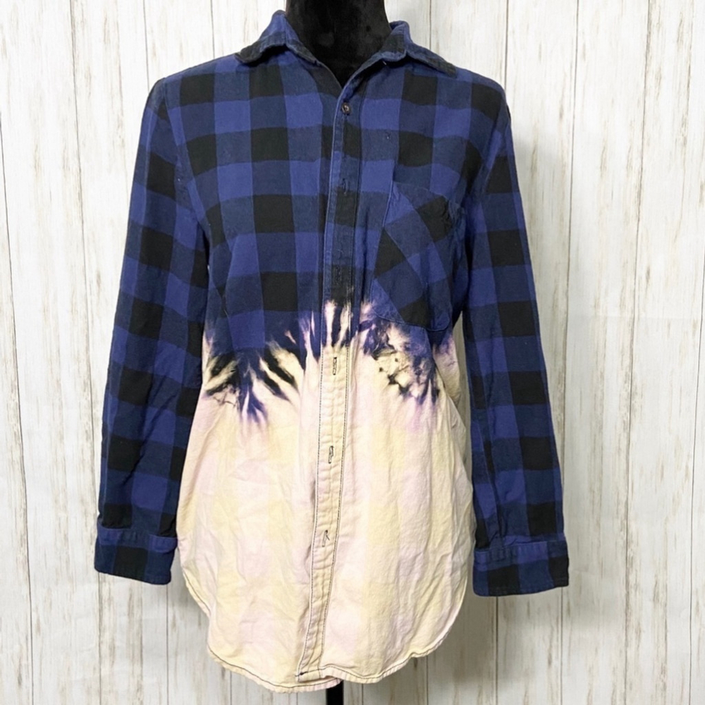 SIGNATURE8 bleached Buffalo check blue black flannel shirt size Medium